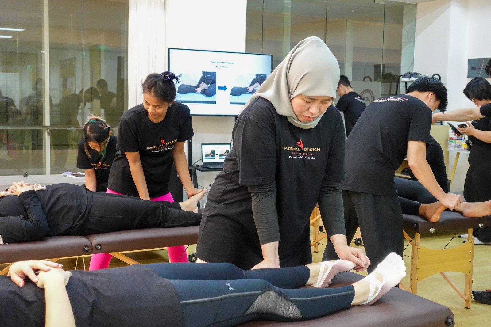 Akademi Personal Stretch