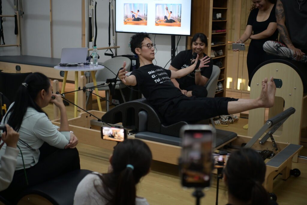 Spine Corrector & Ladder Barrel Training